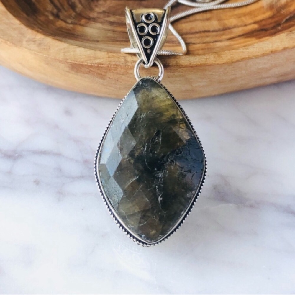 Silver Plated Labradorite Boho Statement Necklace - image 5